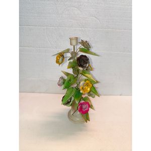 Porte-bougie en métal fait main en forme de rose, bougeoir vintage en fer peint, support de bougie conique floral, centre de table, décoration intérieure - Product Image 2