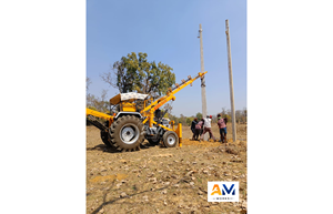 Perforadora de postes y soporte para postes con accesorio estabilizador frontal para tractor Mahindra, bajo costo de mantenimiento, 1 año de garantía - Product Image 3