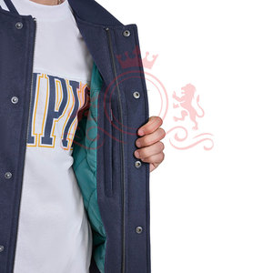 Veste Letterman bleue crème à manches contrastées, tissu premium, fermeture boutonnée, style streetwear, choix populaire - Product Image 6