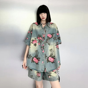 Ensemble 2 pièces pour femmes, imprimé floral, chemise à manches courtes, short à taille élastique, coupe ample décontractée, tenue en coton pour le printemps et l'été - Product Image 4