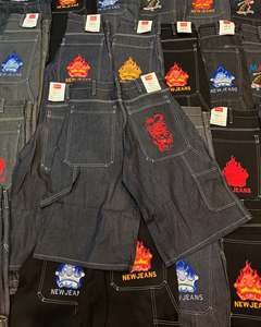 Pantalones Cortos Holgados Estilo Hip Hop con Bolsillo Trasero Grande y Estampado - Product Image 4