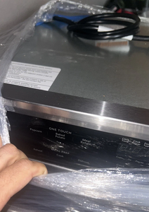 Horno de Microondas Integrado K-M-B-S104E-S-S de 1.4 Pies Cúbicos y 1000W, Acero Inoxidable - Product Image 3