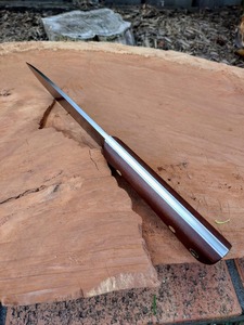 Cuchillo para exteriores con hoja de acero D2, mango de madera y funda de cuero, cuchillo personalizado - Product Image 3