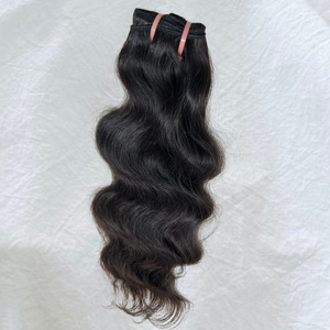 Extensions de cheveux indiens vierges Remy de 24 pouces, texture ondulée naturelle, double trame machine, qualité supérieure, provenance temple du sud de l'Inde - Product Image 5