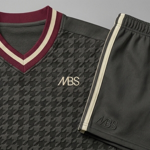 Ensemble de maillot de football pour homme Geometric_Heritage_82_Terrace_Kit, col en V, manches courtes, tissu respirant, vêtements de sport pour toutes les saisons - Product Image 3