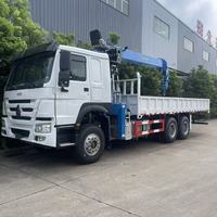 Grue montée sur camion Sinotruk HOWO 6x4, grue hydraulique à flèche télescopique pour travaux de construction