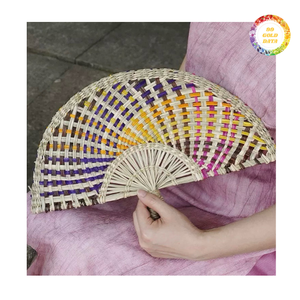 Abanico de Mano Hecho a Mano con Hierba Marina para Decoración del Hogar y Refresco en Verano - Product Image 1