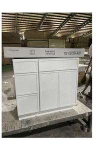 ตู้ครัวไม้จริงสั่งทำตามแบบทันสมัยสำหรับโครงการอพาร์ทเมนต์ พร้อมแผงไม้อัด ทำความสะอาดง่าย ติดตั้งสะดวก พร้อมไอส์แลนด์ - Product Image 2