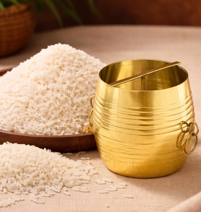 New Design Wholesale Pure Brass Flour Rice Pulse <b>Measuring</b> Cup Hot Selling & Best Price Gold Plated <b>Measuring</b> Cup - Product Image 1