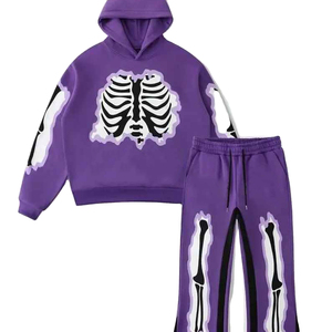 Conjunto de Sudadera con Capucha y Pantalones Deportivos con Estampado de Esqueleto para Halloween, Ropa Deportiva Morada con Gráficos de Huesos - Product Image 1