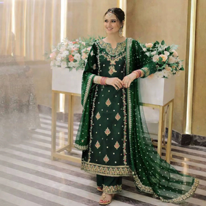 Ensemble Salwar Kameez brodé ethnique le plus vendu – Tenue de soirée décontractée, infroissable et extensible – Vente en gros, prêt-à-porter - Product Image 1