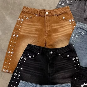 Shorts Bermuda en jean délavé pour homme avec motif à pois pailletés, taille mi-haute, fermeture boutonnée, style décontracté - Product Image 2