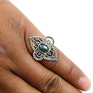 Solid 925 Sterling Silver Boho Style Gemstone <b>Ring</b> Handmade Vintage Jewelry With Natural <b>Labradorite</b> Mandala Design Fine Jewelry - Product Image 3