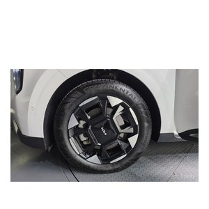 Kia Carnival 2023, Modelo Signature de 9 Plazas, con 6,901 km, Diésel, Caja de Cambios Automática, Asientos de Cuero, Cámara Trasera - Product Image 5