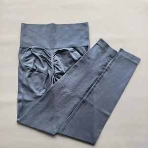 Leggings personnalisés pour femmes, vêtements de fitness, yoga, gym et vêtements de yoga pour femmes - Product Image 3
