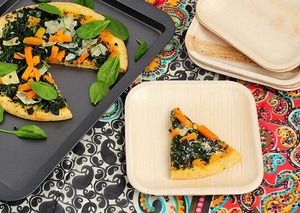 Assiettes carrées Areca élégantes de 8 pouces, assiettes biodégradables naturelles pour servir des aliments de qualité supérieure, assiettes pour les anniversaires et les rassemblements - Product Image 1