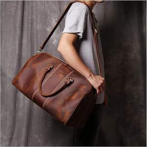 Sac de voyage en cuir véritable de luxe, couleur marron uni, durable - Product Image 3