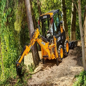 Chargeuse-pelleteuse diesel JCB 1CX avec moteur, pompe et boîte de vitesses PLC - Économique et aux performances excellentes - Product Image 6