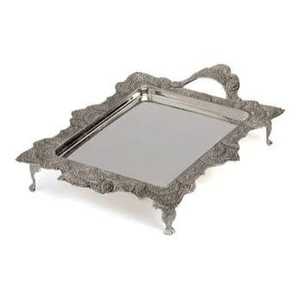Plateau de service antique en argent orné, rectangulaire, fait main, en métal, avec gravure florale complexe, sur pieds - Product Image 1