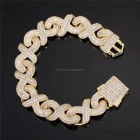 Bracelet Infinity de Luxe avec Pierres Baguette Cultivées en Laboratoire Entièrement Serties et Style Élégant et Distinctif