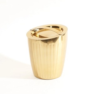 Luxe Entertaining Modern Metal Ice Bucket with Tongs 5L Capacity Durable & Sustainable for Parties - Product Image 2