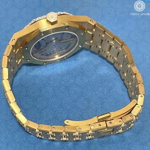 Reloj de Lujo para Hombre Charm, Diseño Elegante, Bisel con Diamantes en Oro Amarillo, Movimiento Mecánico Analógico, Caja de 40 mm, Acero Inoxidable, Fecha Automática - Product Image 3