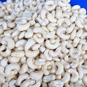Nueces de Anacardo Kaju Listas para Enviar al por Mayor, Nueces de Anacardo SANTIGO con Plazo de Entrega Corto - Product Image 1