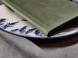 Porta Menús de Cuero Genuino con Logotipo Personalizado, Clásico, Ligero, Hecho a Mano, de Lujo, para Restaurante, Hotel, Cafetería, LMC-0222 - Product Image 2