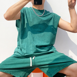 Ensemble T-shirt et short unisexe personnalisé délavé à l'acide, ensemble deux pièces oversize vierge pour hommes - Product Image 4