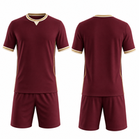 Seragam Sepak Bola Klasik Maroon yang Banyak Diminati dengan Aksen Emas dan Krem, Seragam Sepak Bola Sublimasi