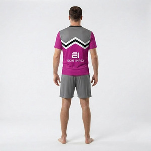 Ensemble de maillots de football personnalisés sublimés pour hommes, uniforme de football à séchage rapide avec short, logo, nom et numéro - Product Image 4