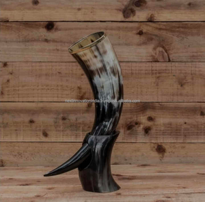 Taureau poli buvant la corne Tankard artisanat naturel pour les festivals appréciant la bière vin thé café ou lait - Product Image 1