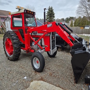 Tractor Agrícola Massey Ferguson MF285 Premium Disponible para la Venta, Construcción Robusta, Motor Eficiente, Perfecto para Trabajos de Campo y Cosecha - Product Image 1