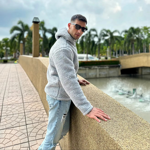 เสื้อฮู้ดขนเฟลซเชอร์ปาสำหรับผู้หญิงฤดูหนาว แบบมีซิปครึ่งตัว  รับผลิตตามแบบ OEM พร้อมโลโก้  เสื้อแจ็คเก็ตขนเฟลซเชอร์ปาสำหรับเล่นกีฬากลางแจ้ง  ขายส่งแบบ unisex - Product Image 5