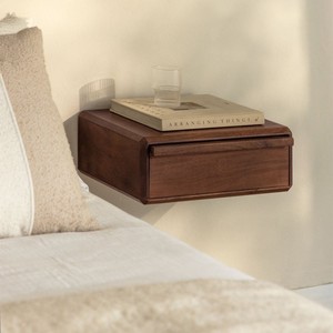 โต๊ะข้างเตียงวานดานา โนวา ไพร์มขนาด 40x30 ซม. ทำจากไม้อะคาเซีย นอร์ดิลัน - Product Image 1