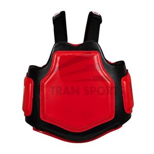 Protector de pecho de cuero recién llegado Protector de cuerpo aprobado por FMA para boxeo de Karate Taekwondo-Venta al por mayor - Product Image 1