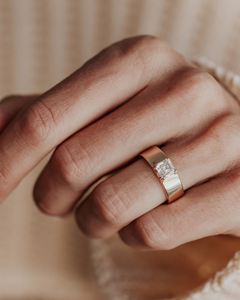 แหวนเพชรแท้ทรง Asscher สีขาวหรูหราสำหรับใส่ทุกวัน ทองคำขาวชุบโรเดียม เพชรเพาะเลี้ยง 1.50 กะรัต รับรองโดย IGI - Product Image 4