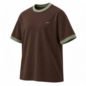 Camiseta Extra Grande para Hombre, Color Marrón con Ribete Verde en Contraste, Manga Corta, Cuello Redondo, Tejido Jersey Informal - Product Image 2