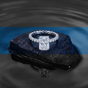 Anillo de compromiso solitario con diamante radiante cultivado en laboratorio, banda de eternidad de oro blanco, anillo nupcial, joyería fina de lujo, regalo para mujer - Product Image 2