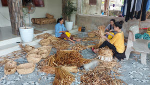 Nouvel Arrivage Plateau en Jacinthe d'Eau Fait Main de Haute Qualité Planche à Fromage en Bois Écologique ThanhtongCraft Contact Alimentaire Vietnam - Product Image 6