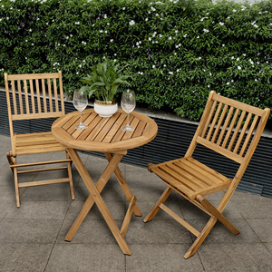 Table ronde en bois conçue avec des bords arrondis et une distribution de poids uniforme pour améliorer la stabilité et la sécurité de l'utilisation quotidienne - Product Image 1