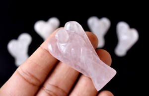 Figuras de Ángeles Talladas en Cuarzo Rosa de Primera Calidad al por Mayor, Gemas de Feng Shui para Sanación Metafísica y Decoración del Hogar - Product Image 4