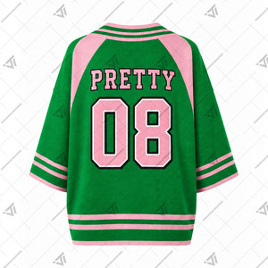 อัลฟ่าขายส่ง |   คาปา |   อัลฟ่า |   เสื้อผ้าสตรีทแวร์สำหรับสตรีทีม AKA Sorority เสื้อคาร์ดิแกนถักคอวี ลายกรีก - Product Image 2