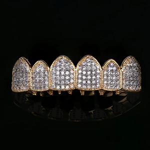 Joyería Hip Hop Personalizada, Grillz de Lujo para Dientes, Chapado en Oro sobre Plata 925, con Incrustaciones de Moissanita - Product Image 4