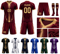 Conjunto de Camiseta y Pantalones Cortos de Fútbol Personalizados para Hombre, Sublimados, Cuello en V, 100% Poliéster, Uniforme de Fútbol para Adultos, Transpirable, Ecológico, Verano