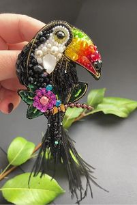 Hermoso Broche Bordado a Mano con Cuentas, Pin Decorativo de Moda para Mujeres y Niñas - Product Image 5