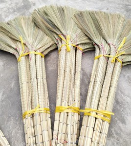 Manufacturer Outdoor Natural Plant Soft Bristle <b>Broom</b> Courtyard Garage Floor Outdoor Garden Care <b>Broom</b> with Sorghum Grass Head - Product Image 6