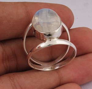 Natural Rainbow Moonstone <b>Ring</b> 925 Sterling Silver Jewelry Blue Fire Gemstone <b>Ring</b> Vintage Style <b>Statement</b> <b>Ring</b> for Women - Product Image 2