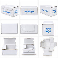 Boîtes d'expédition en carton ondulé blanc pour envois postaux, fabriquées directement en usine, avec gaufrage, matériaux recyclés, personnalisables et estampillées.