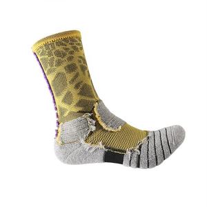 Knitted Athletic Made logo Basketball Elite Sports <b>Socks</b> Custom Athletic <b>Socks</b> For Men And Women - Product Image 6